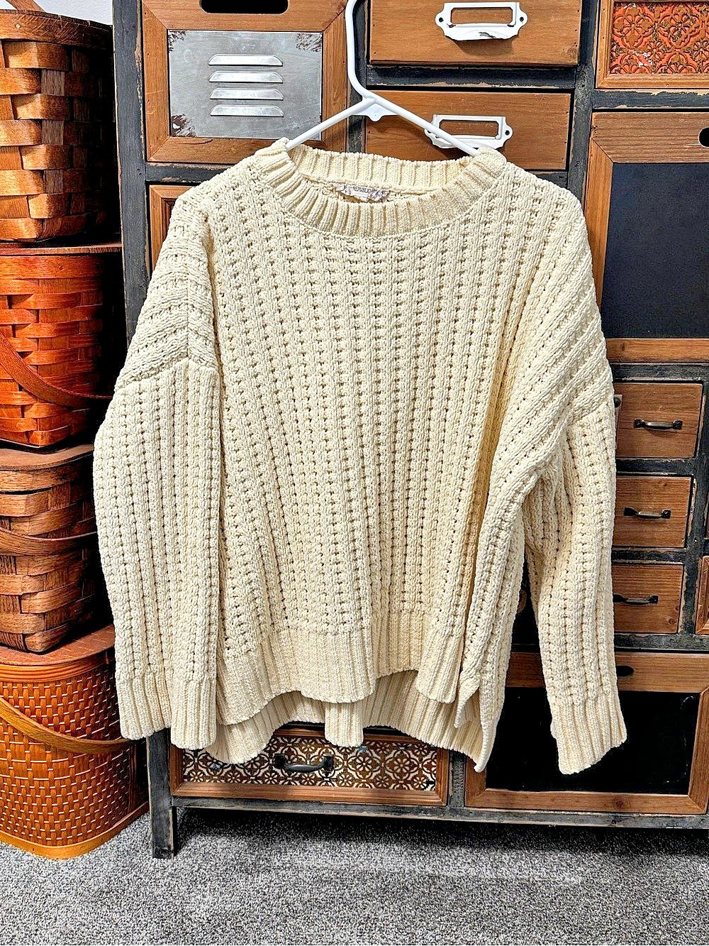 Republic Textured Crewneck Sweater in Cream Size Large